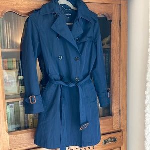 Lands End navy water resistant trench coat